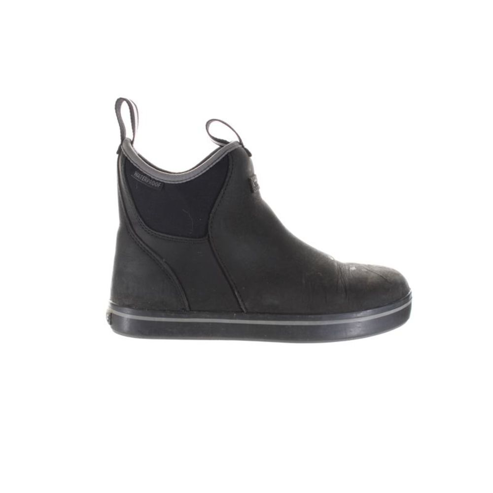 Xtratuf Womens Explorer Grade Black Rainboots Size 7.5 Medium (B, M)